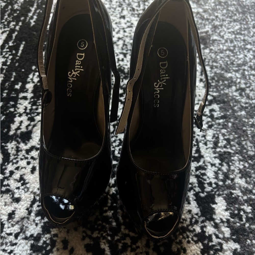 Elegant Black Heels for Every Occasion